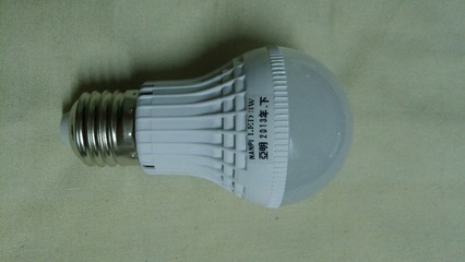 【優(yōu)先節(jié)能照明LED球泡燈批發(fā) 低耗能亮度高LED燈泡廠家批發(fā)】?jī)r(jià)格,廠家,圖片,LED球泡燈,聊城市東昌府區(qū)榮興電料五金燈具總匯-